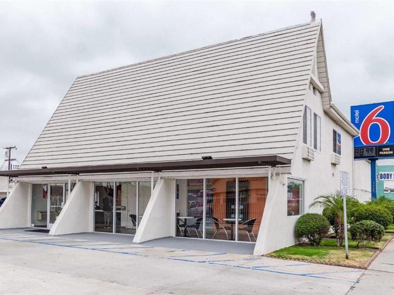 Motel 6-Long Beach, Ca - International City מראה חיצוני תמונה